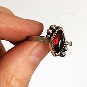 “Royal luxury” - кольцо спинер с натуральным гранатом