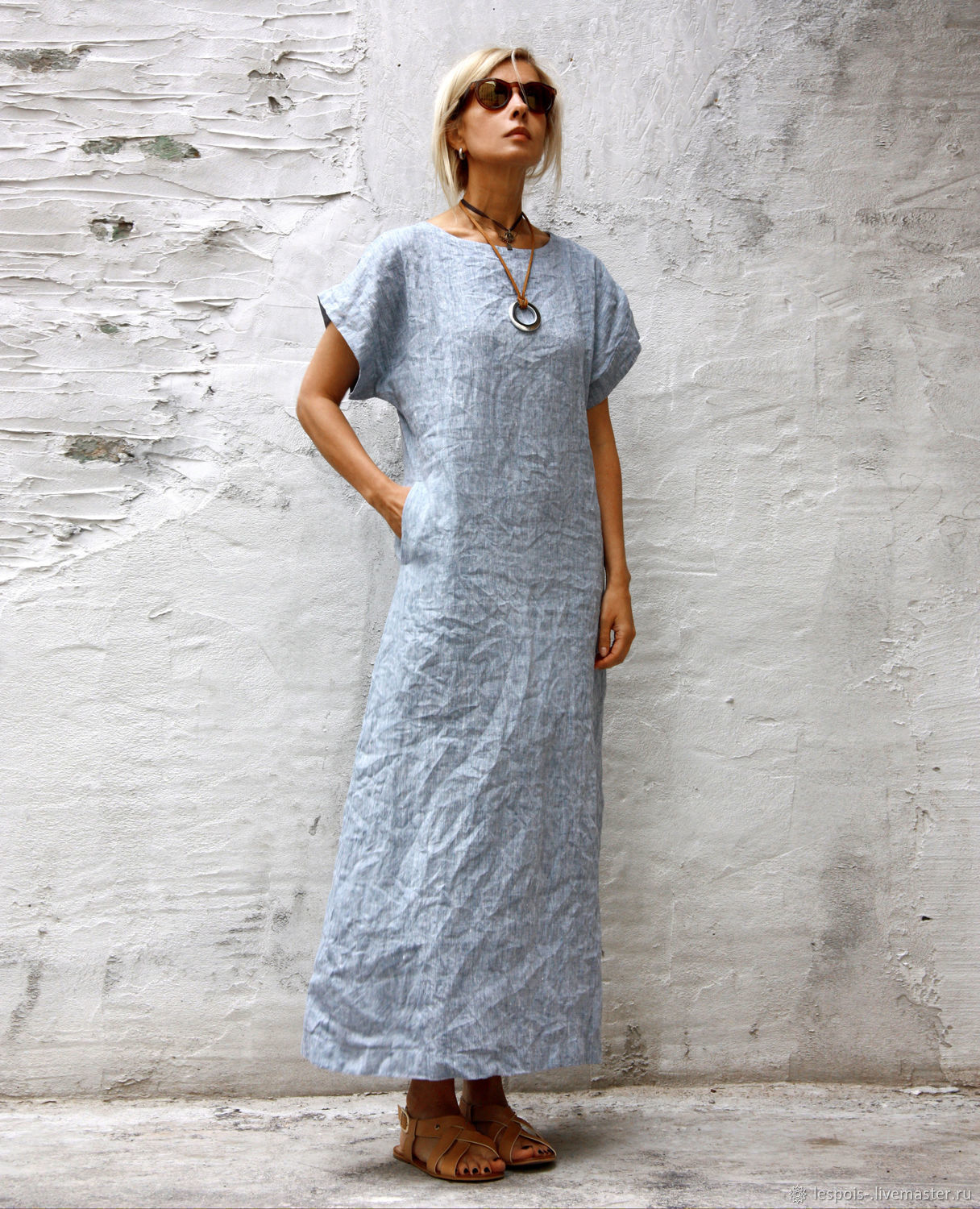 Вязаное льняное платье