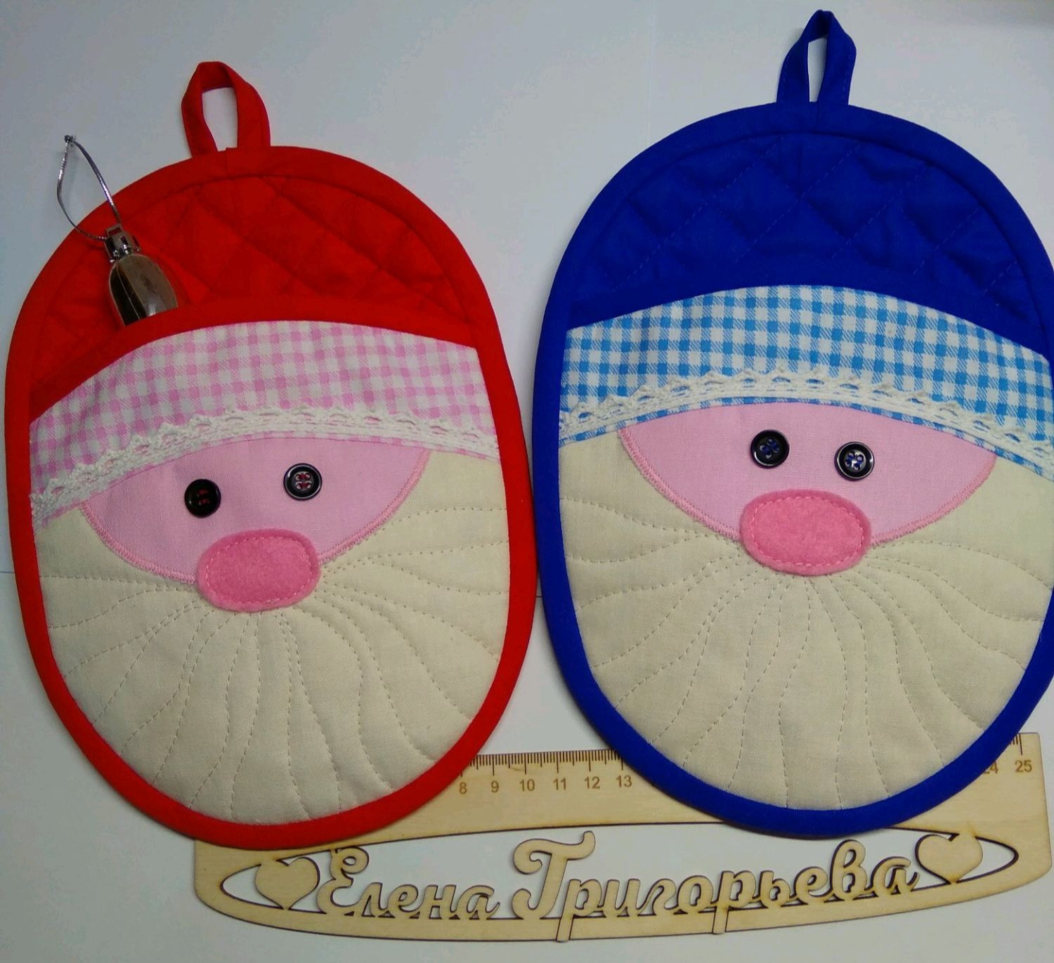 Прихватка квадратная. Прихватки для кухни своими руками. Прихватка из фетра. Стендов прихватки последняя версия. Стендов прихватки последняя версия.