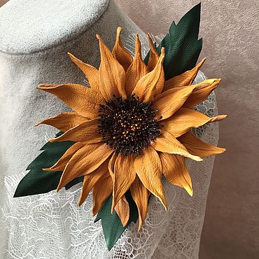 Украшения ручной работы. Ярмарка Мастеров - ручная работа Подсолнух из кожи. Handmade.