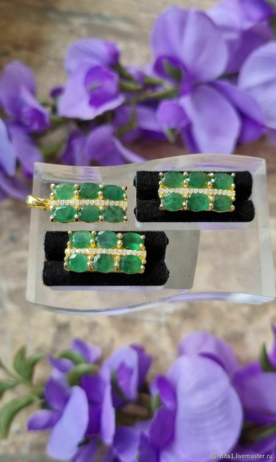 Серебряный комплект с изумрудом купить в интернет-магазине Ярмарка ...