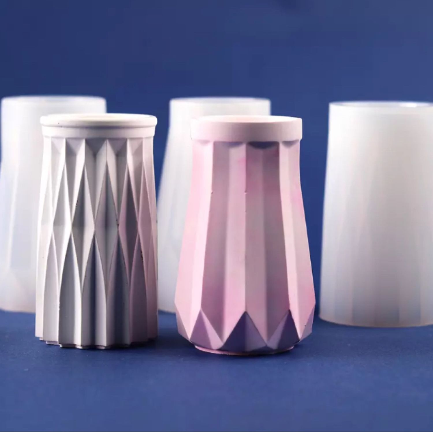 Форма вазочки. Силиконовая ваза. Формочки для вазочек. Вазы органической формы. Силиконовые формы под вазы.