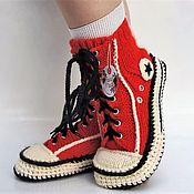 Обувь детская: вязаные кеды на кожаной подошве.Вязаные носки. Вязаные