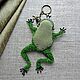 Coin holders: Emerald Green frog made of beads coin holder keychain. Coin boxes. SilkArt Tatyana. My Livemaster. Фото №6