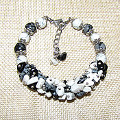 Украшения handmade. Livemaster - original item Bracelet bunch of stones black and white howlite and jasper. Handmade.