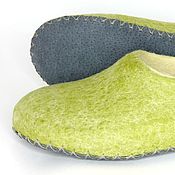 Обувь ручной работы handmade. Livemaster - original item Women`s Slippers felted light green on the sole. Handmade.