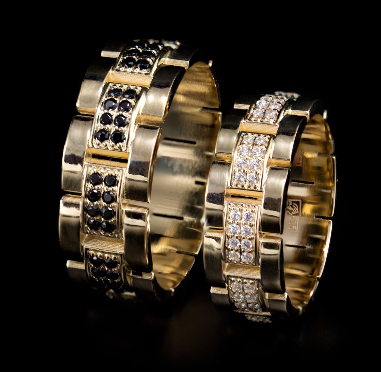 Обручальное кольцо мужское золотое необычное