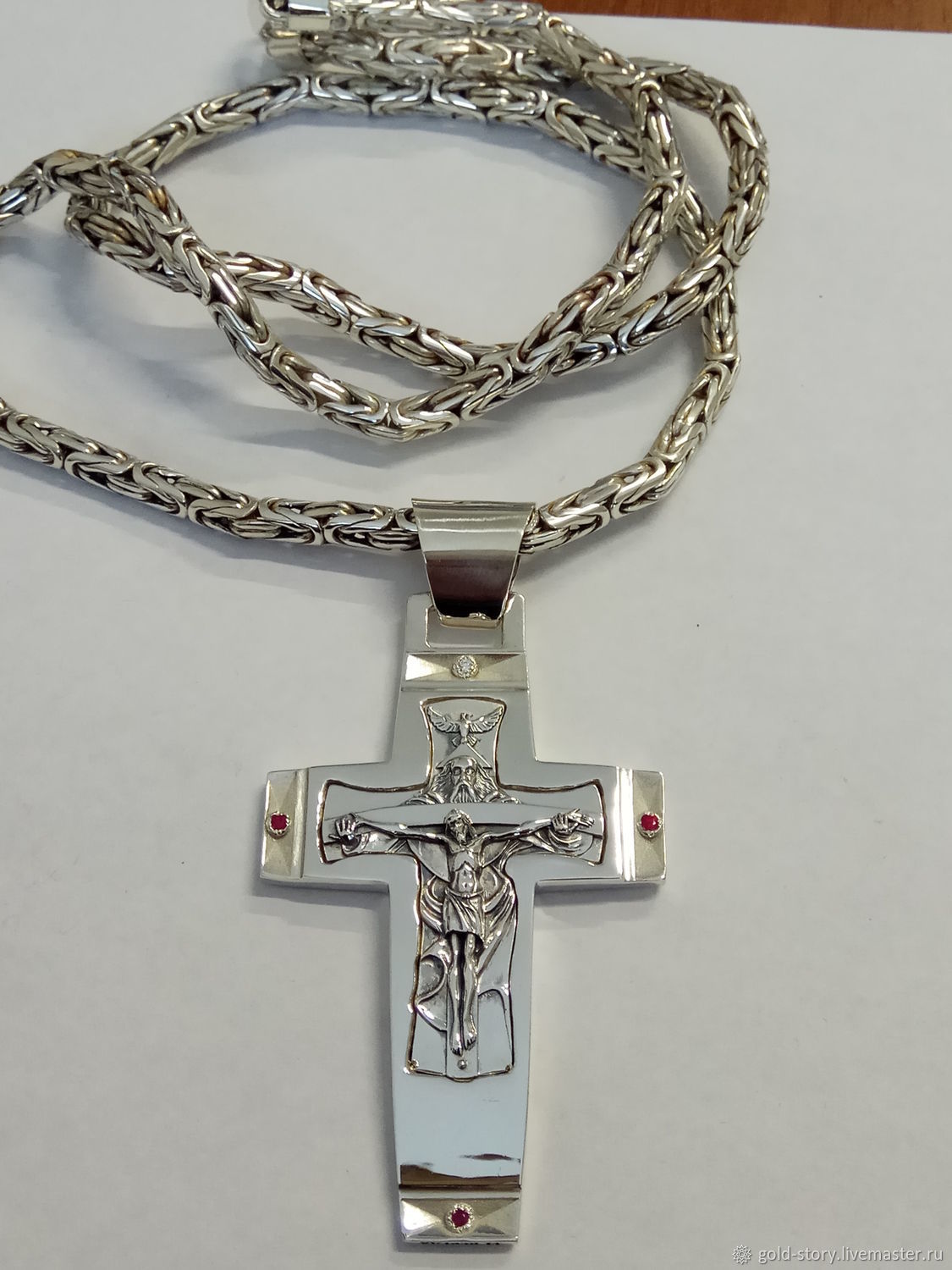 Мальтийский крест серьги с бриллиантами фото