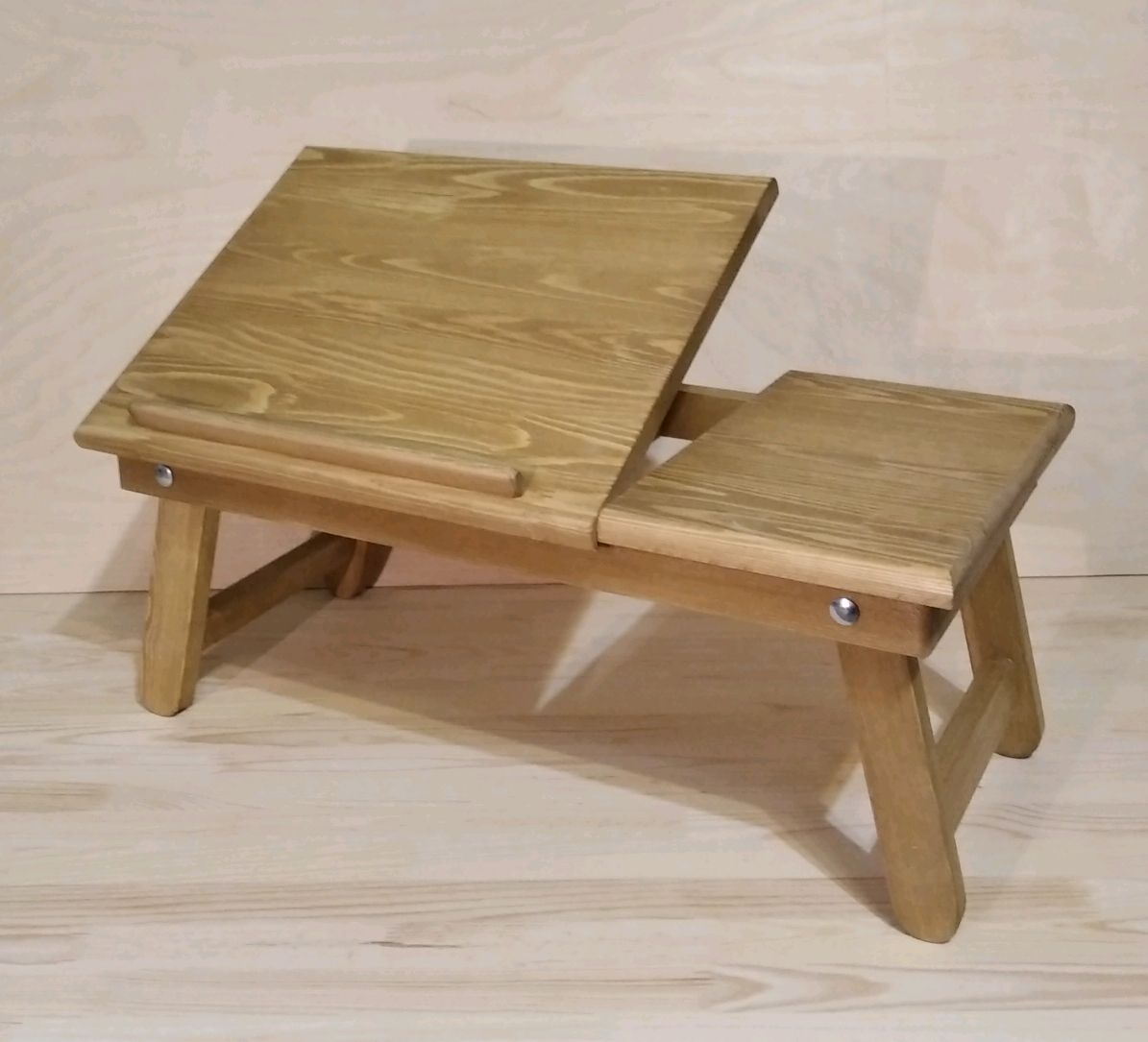 складные столики для ноутбука из дерева