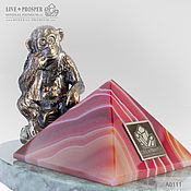Для дома и интерьера handmade. Livemaster - original item The bronze monkey is a philosopher with a pyramid agate. Handmade.