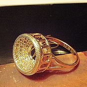 Кольцо золотое, серебренное ДИАДЕМА с топазами