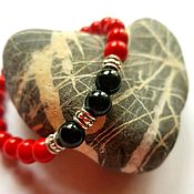 Украшения handmade. Livemaster - original item Coral bracelet made of corral beads and natural black agate.. Handmade.