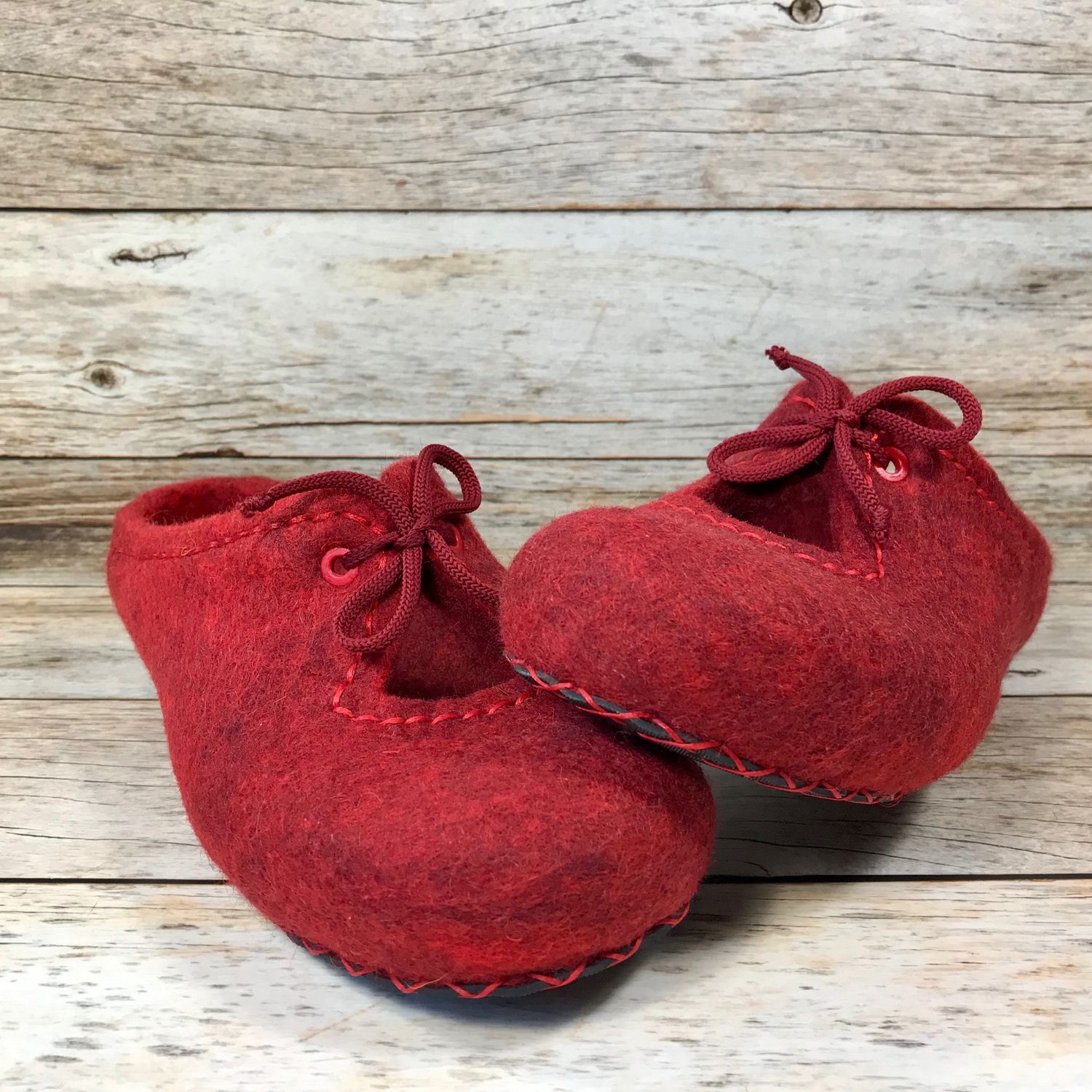 Тапочки валяные в интернет-магазине на Ярмарке Мастеров | Тапочки ...