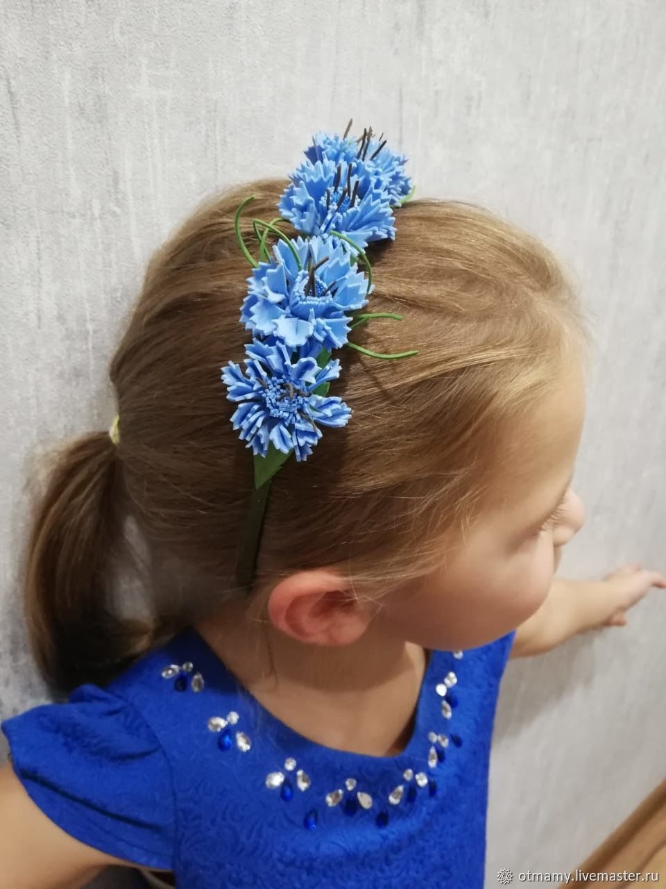 Как украсить волосы цветами для детей