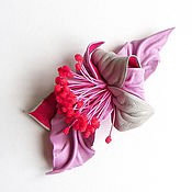 Украшения handmade. Livemaster - original item Leather brooch Sakura flower grey pink fuchsia with stamens. Handmade.