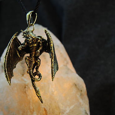 Украшения ручной работы. Ярмарка Мастеров - ручная работа Подвеска: King of Dragons. Handmade.