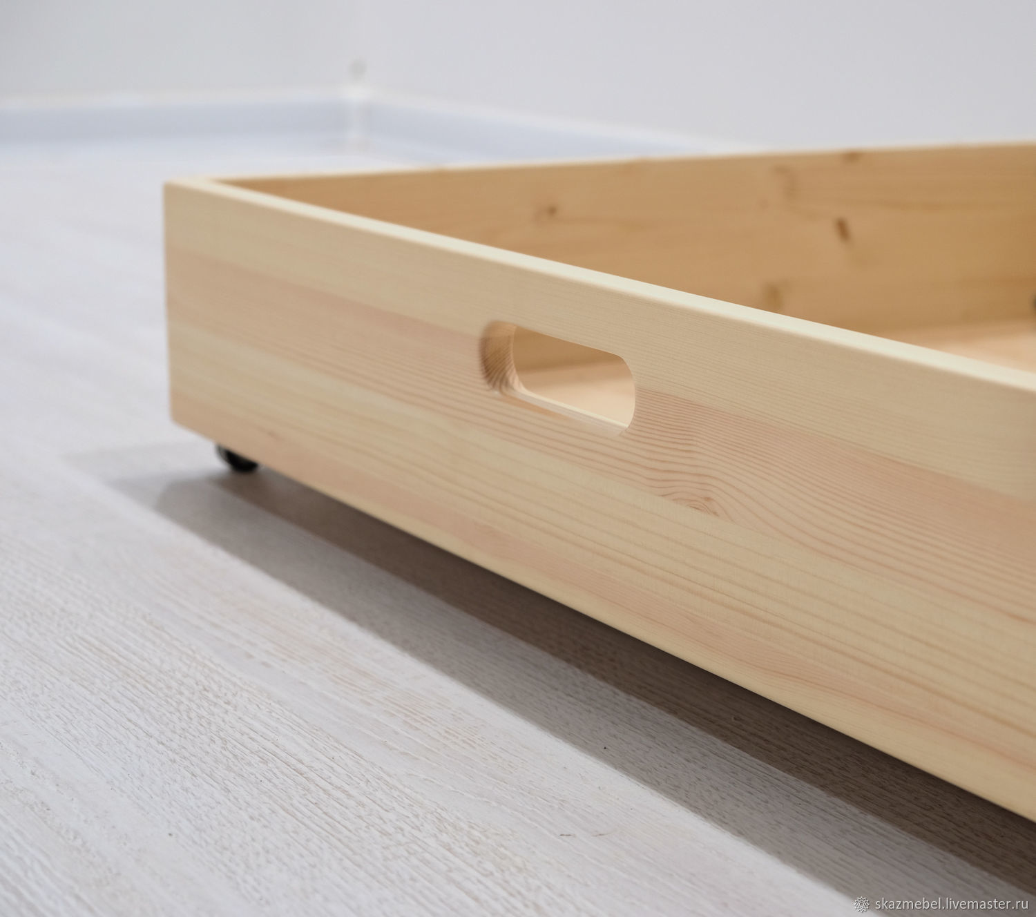 ящик для хранения под кровать на колесиках