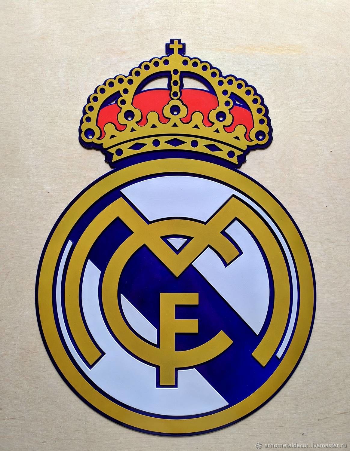 Лого мадрида. Реал Мадрид значок. Первая эмблема Реал Мадрид. Эмблема Реал Мадрид 1024х1024. Новый логотип Реал Мадрид.