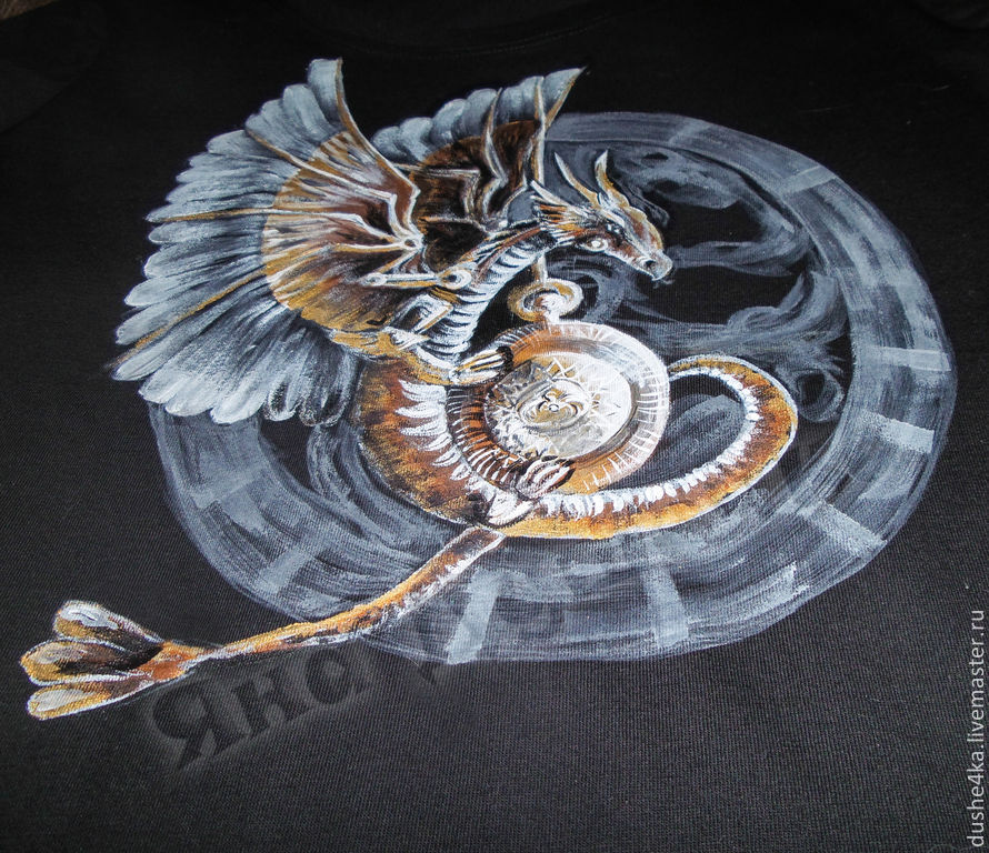 Белая майка мужская дракон