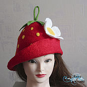 Аксессуары handmade. Livemaster - original item Women`s felted bath cap Strawberry. Handmade.