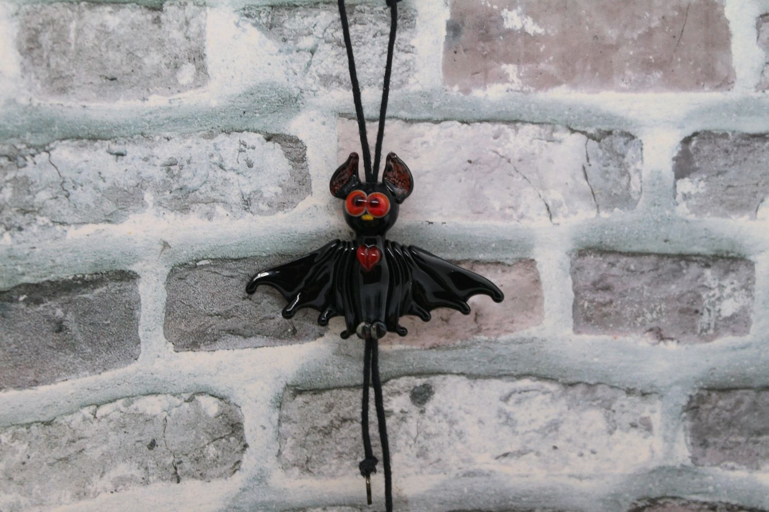 Кулон: Летучая мышь в интернет-магазине на Ярмарке Мастеров | Подвеска ...