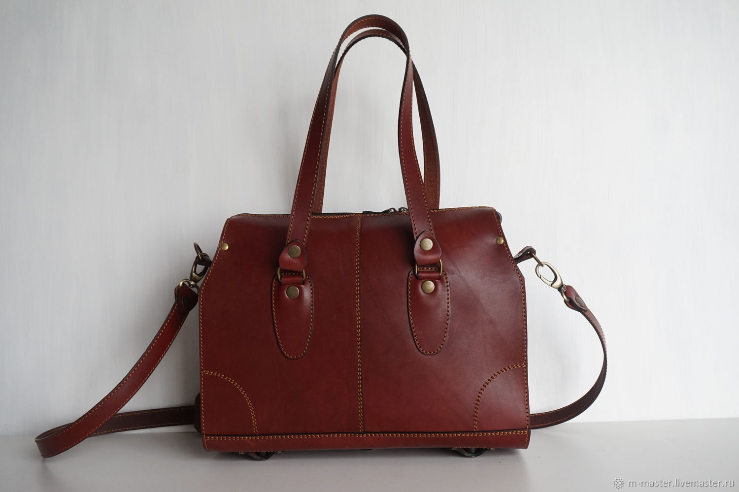 Женская сумка из толстой кожи в интернет-магазине Ярмарка Мастеров по ...