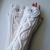 Аксессуары handmade. Livemaster - original item Fingerless gloves long-stem Roses. Handmade.