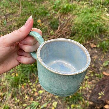 Посуда ручной работы. Ярмарка Мастеров - ручная работа Чашка керамическая ручной работы. Ментоловая свежесть. Handmade.