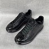 Обувь ручной работы handmade. Livemaster - original item Sneakers made of crocodile skin, in black, on a platform sole!. Handmade.