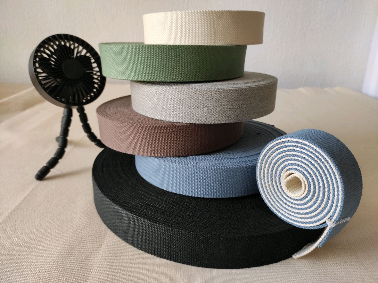 лента лтпп 25-400 черная 25мм. лента ременная 38мм зебра. ременную ленту стропу. стропа 4125/25 кра рул ао лента. стропа черная 25 мм.