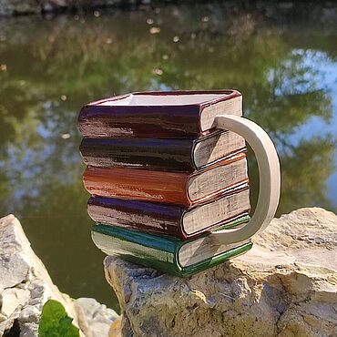 Посуда ручной работы. Ярмарка Мастеров - ручная работа Кружка Книги. Handmade.