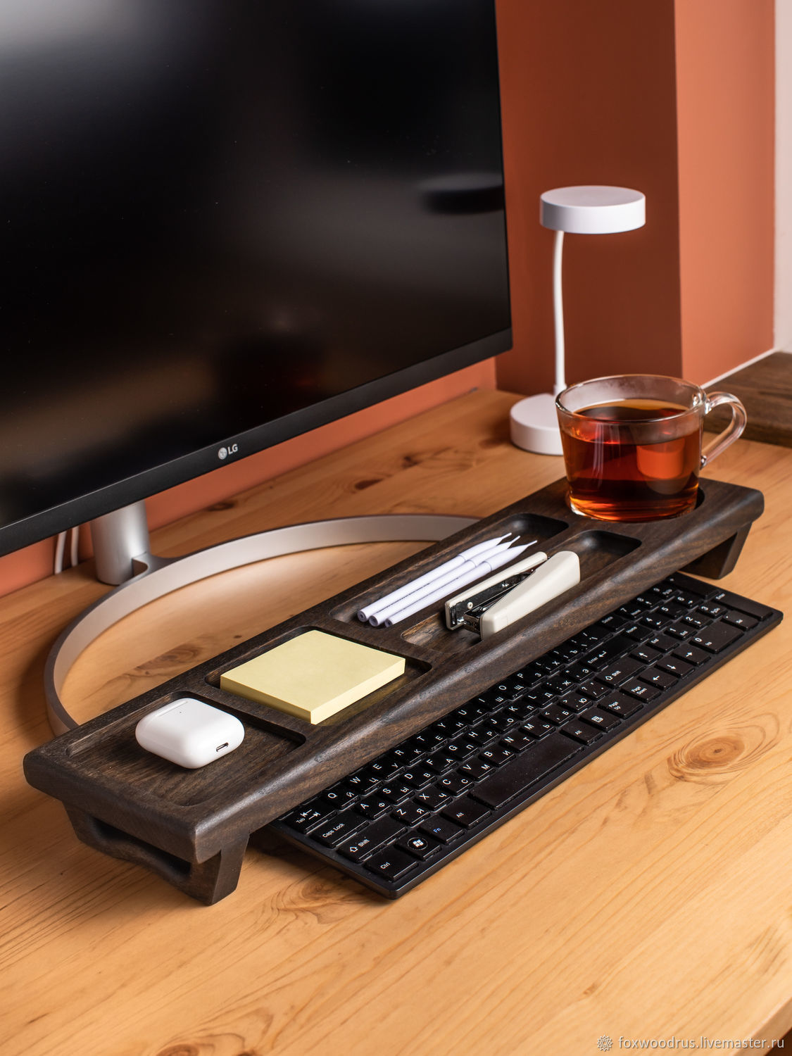 Подставка для клавиатуры деревянная купить в интернет-магазине Ярмарка Мастеров по цене 4490 ₽ – SJ1LQRU, Настольные органайзеры, Москва - доставка по России
