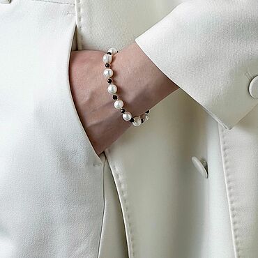 Браслет с натуральным жемчугом и гранатом «Гранатовая вуаль». mataevjewelry. Браслет из бусин ручной работы - Ярмарка Мастеров Браслет из бусин ручной работы. Ярмарка Мастеров - ручная работа Браслет с натуральным жемчугом и гранатом «Гранатовая вуаль». Handmade.