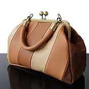 Сумки и аксессуары handmade. Livemaster - original item Bag with clasp: Leather bag Patchwork Beige. Handmade.