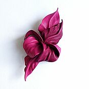 Сумки и аксессуары handmade. Livemaster - original item Magento Leather Flower Brooch Dark Pink Fuchsia. Handmade.