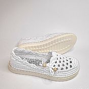 Обувь ручной работы handmade. Livemaster - original item Knitted fishnet slip-ons, white cotton. Handmade.