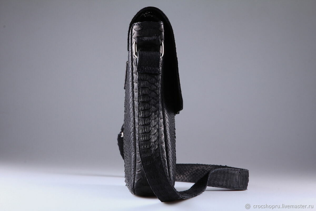 Сумка мужская плечевая из натуральной кожи питона IMP0514B купить в ...