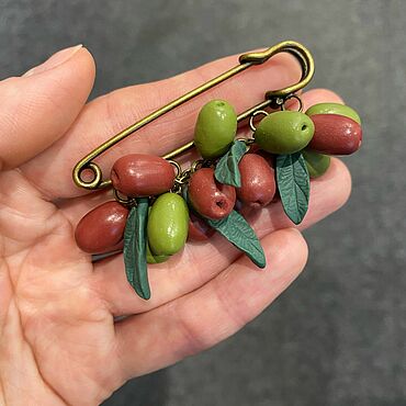 Украшения ручной работы. Ярмарка Мастеров - ручная работа Брошь «Оливки». Handmade.