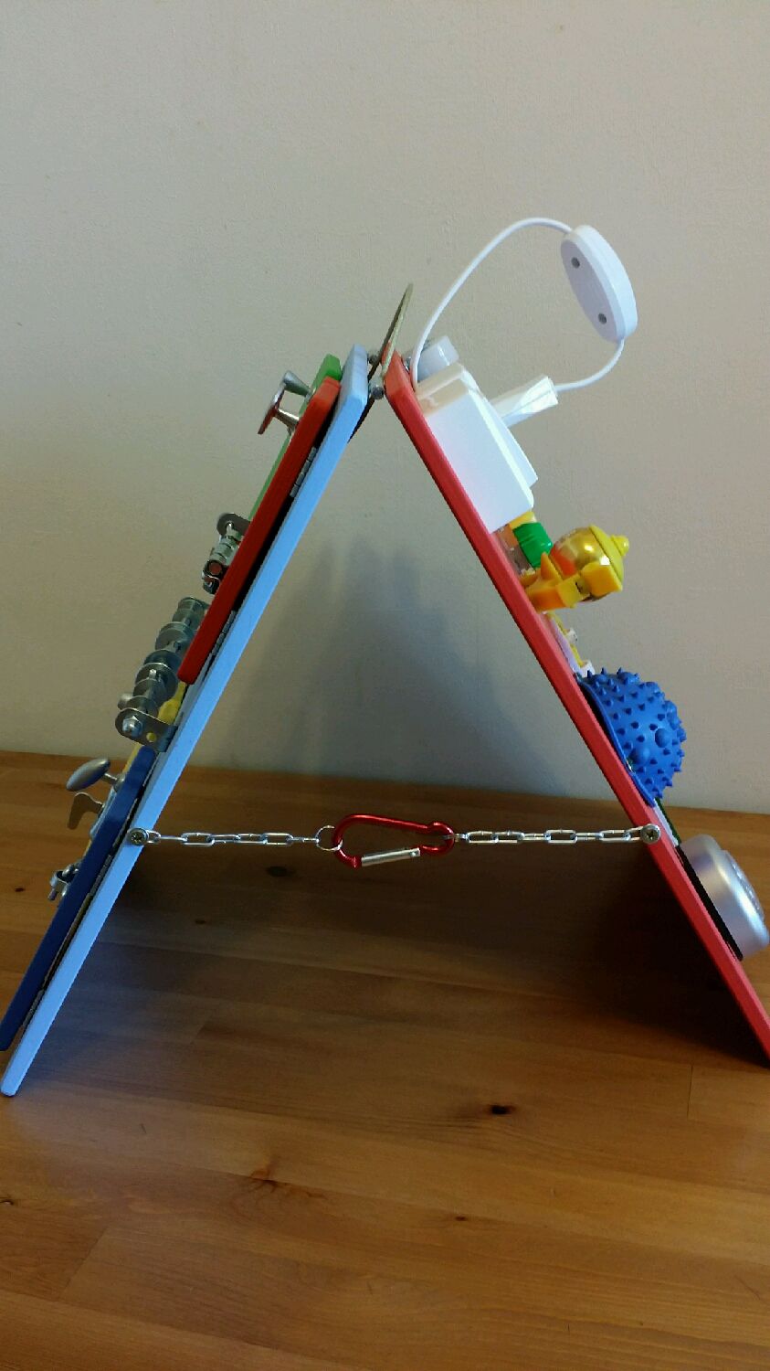 Бизиборд \"Знайка. Цвета и формы.\" купить в интернет-магазине Ярмарка ...