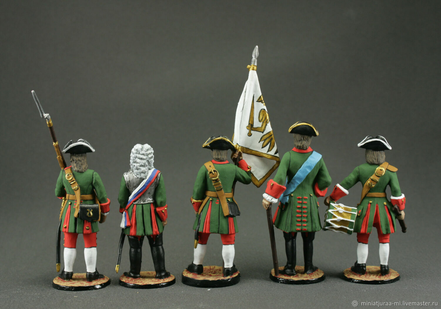 A set of tin soldiers in the painting of a 54 mm 5 pieces. 1 Peter