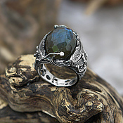Серебряное кольцо с неограненым алмазом "Ева"