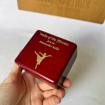 Подарки и сувениры ручной работы. Ярмарка Мастеров - ручная работа Музыкальная шкатулка Вальс Цветов - П.И. Чайковский. Handmade.