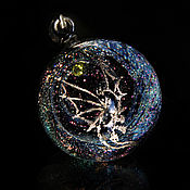 Подарки к праздникам ручной работы. Ярмарка Мастеров - ручная работа Year Dragon Green Crystal Pendant Symbol 2024 New Necklace lampwork. Handmade.