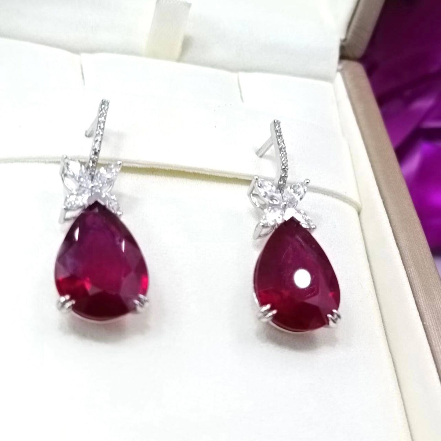 Новые серьги с природными рубинами в интернет-магазине Ярмарка Мастеров ...