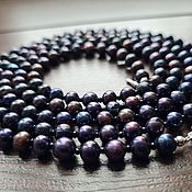 beads: White agate, chrysoprase