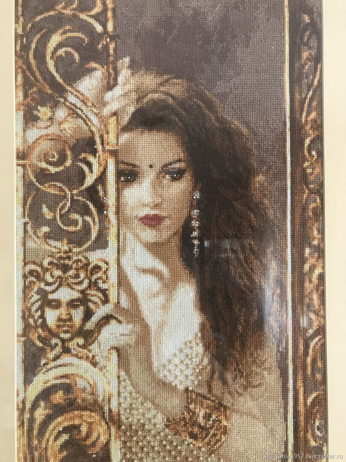 Девушка брагинского вышивка. Девушка с лебедем золотое руно. Золотое руно взгляд. Золотое руно мк-073 голова ангела. Золотое руно ф 025 отшивы.