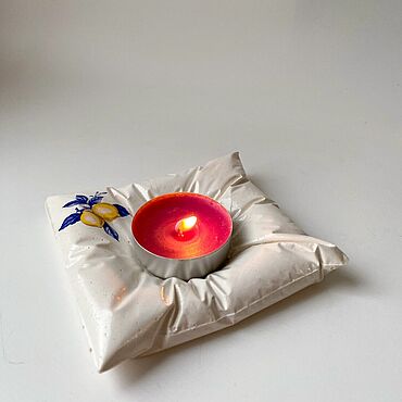 Для дома и интерьера ручной работы. Ярмарка Мастеров - ручная работа Подсвечник Смятая Подушка с лимонами. Handmade.