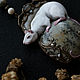 Order  ' Sapiens albus rat' miniature, modern, sculpture. House Of The Moon Dew. Livemaster. . Necklace Фото №3