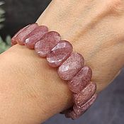 Украшения handmade. Livemaster - original item Bracelet made of natural strawberry quartz with a cut. Handmade.