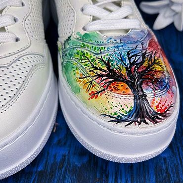 Рисунки на обуви акриловыми красками - 64 фото